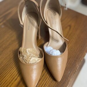 Call It Spring Tan Pointed block Heels
